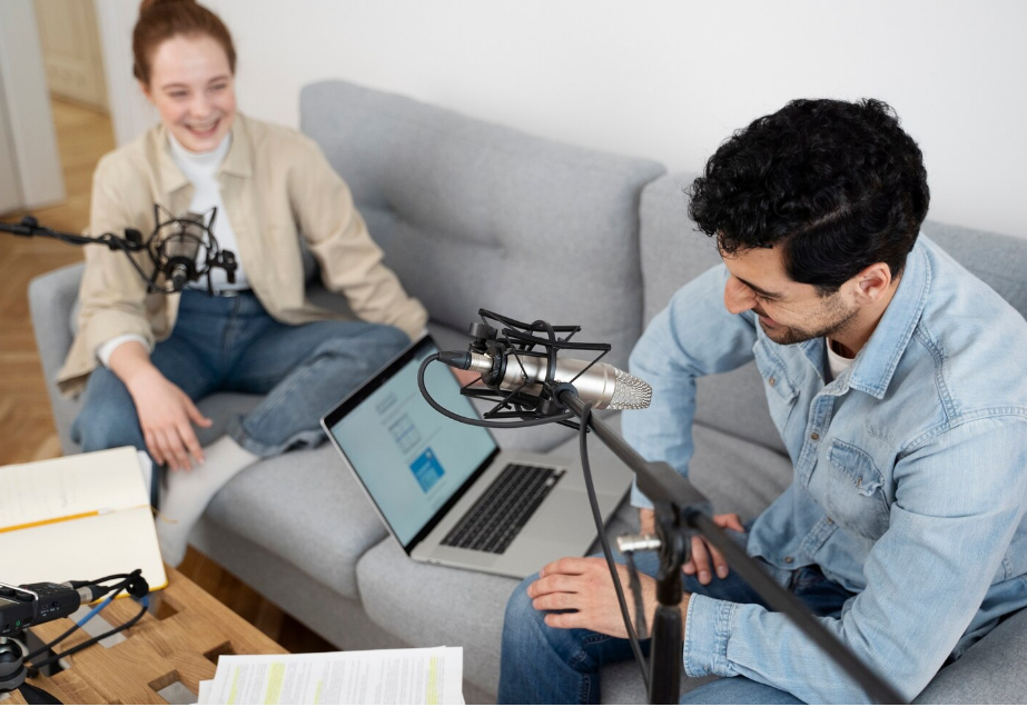 AI Technology Podcasts 2025: A Guide to Learning About Artificial Intelligence