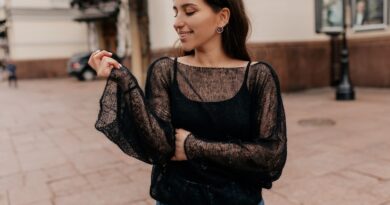 Black Long Sleeve Romper: Stylish Outfit Ideas for Every Occasion
